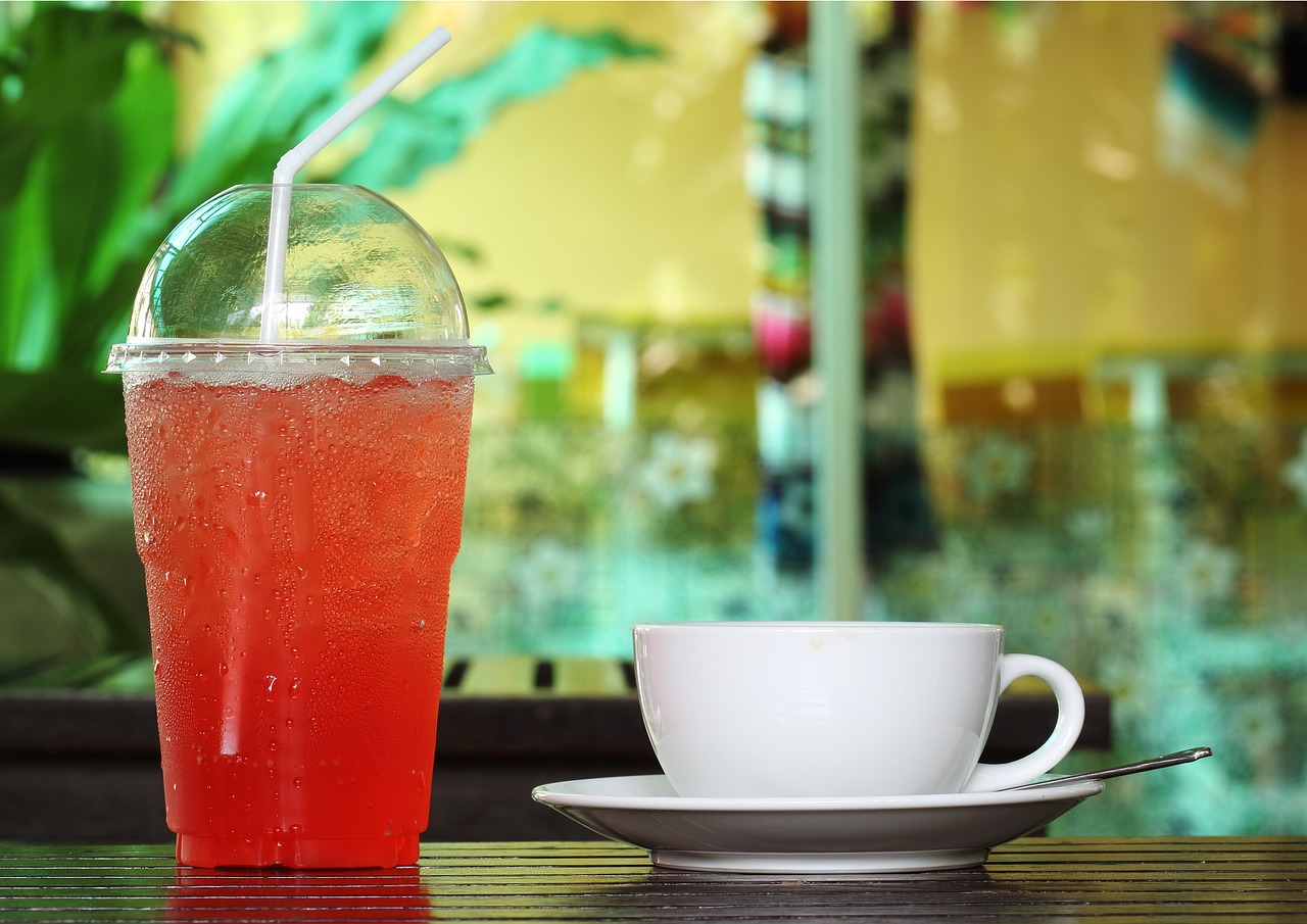 Lipton Ice Tea Pêche 1,5 L – Profitez d’un rafraîchissement en gros pour vos clients ! 1