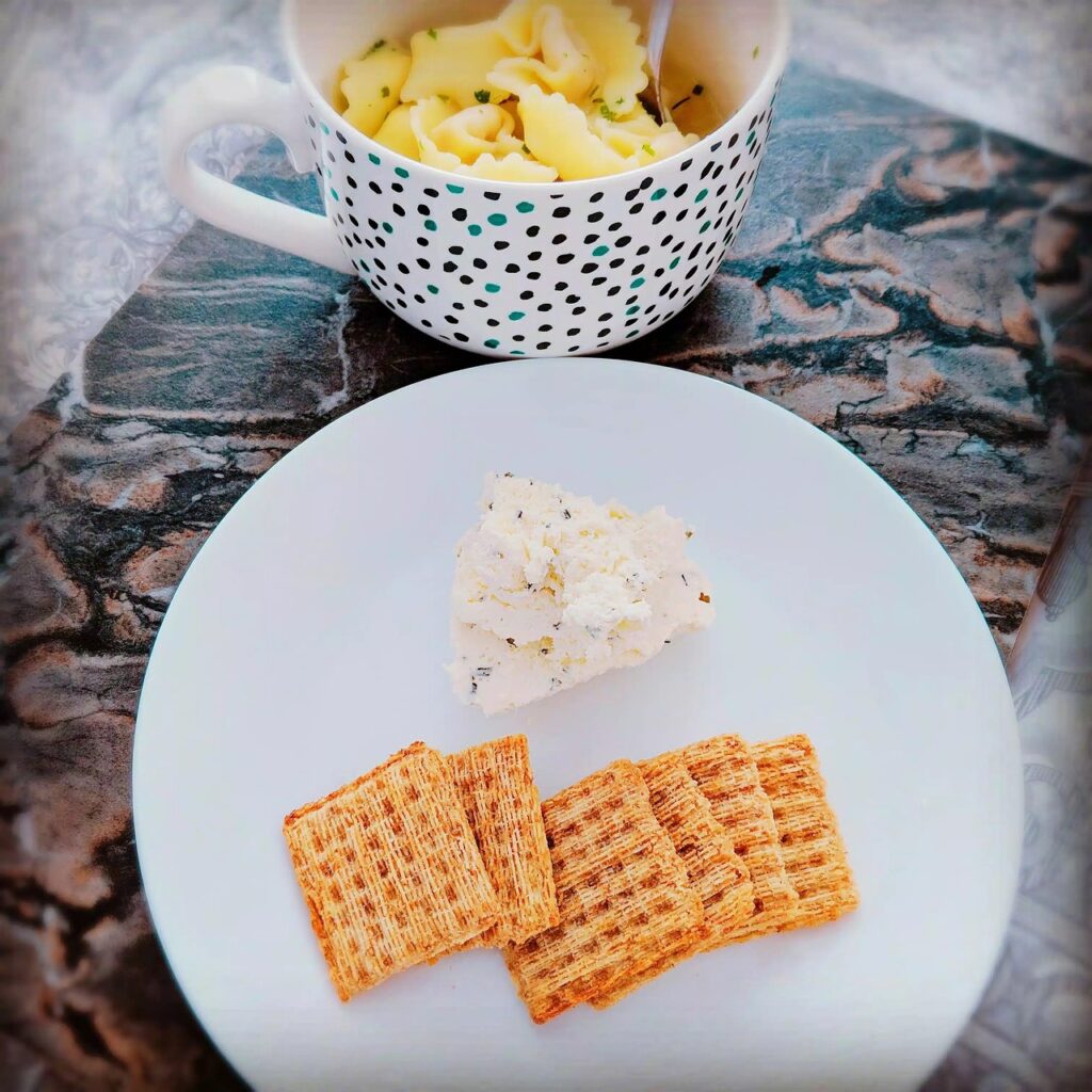 Belin - Biscuits crackers à la tomate et à l'herbes de Provence Minizza 1