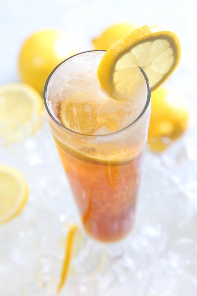 Schweppes Tonic 1,4L : Profitez de nos offres en gros pour vos besoins professionnels ! 1